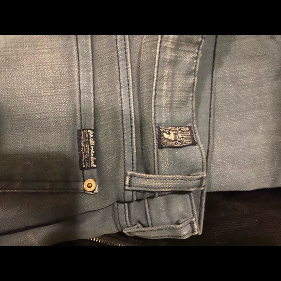 Jean - Picture 2 of 4